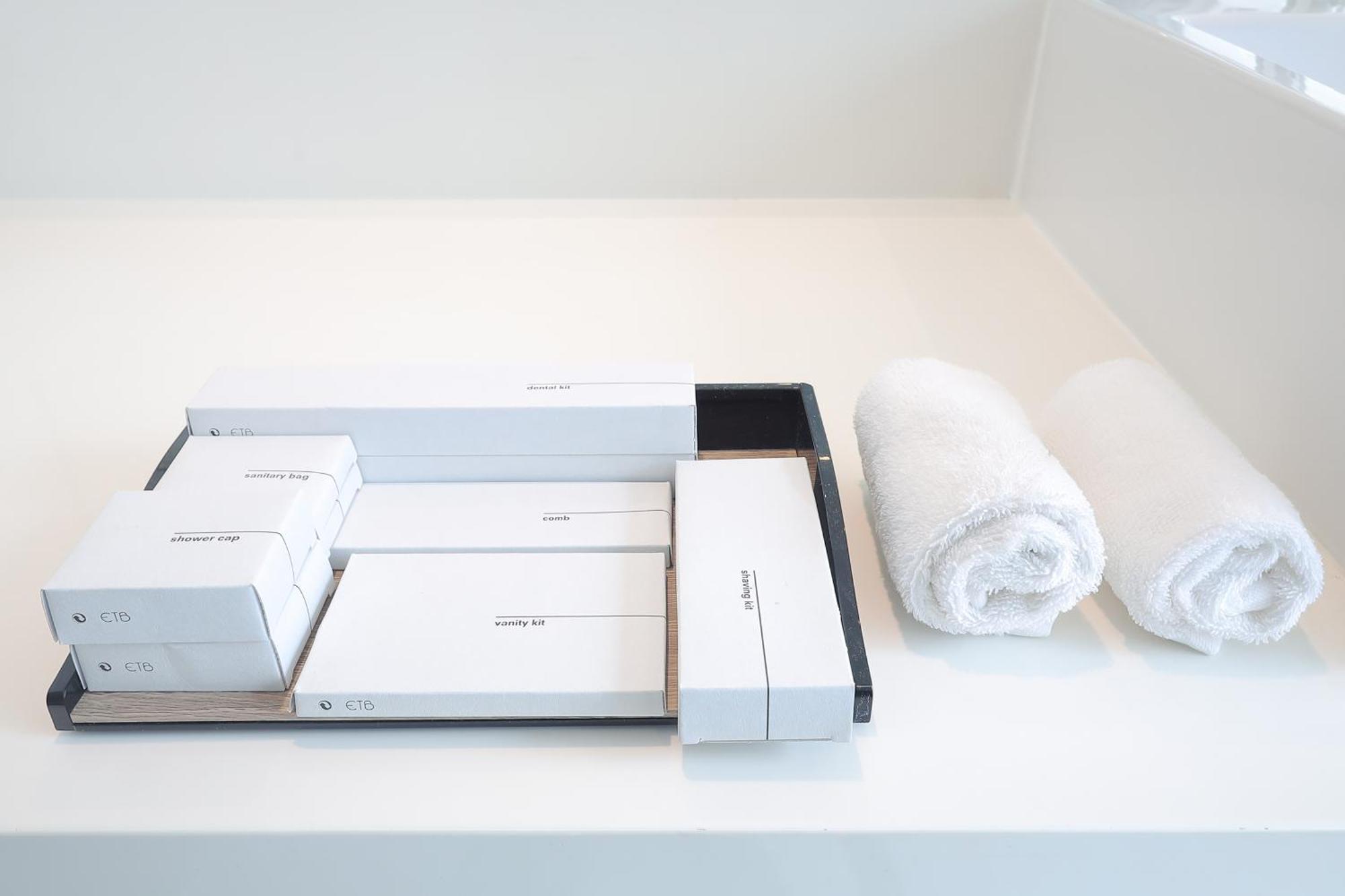 The Riyaz Lavanya Langkawi Pantai Cenang  Εξωτερικό φωτογραφία A drawer with amenities